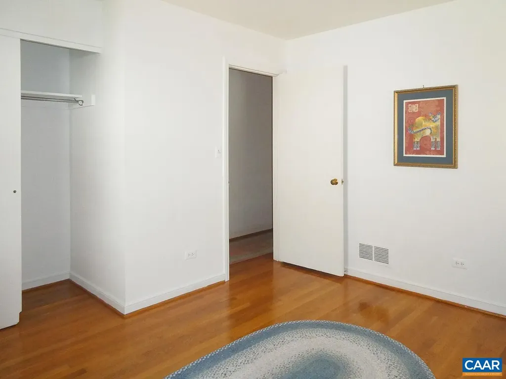 107 Elkhorn Road Charlottesville VA 22903