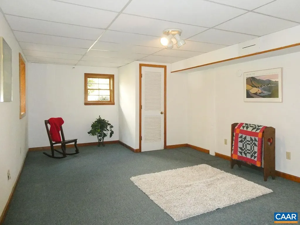 107 Elkhorn Road Charlottesville VA 22903