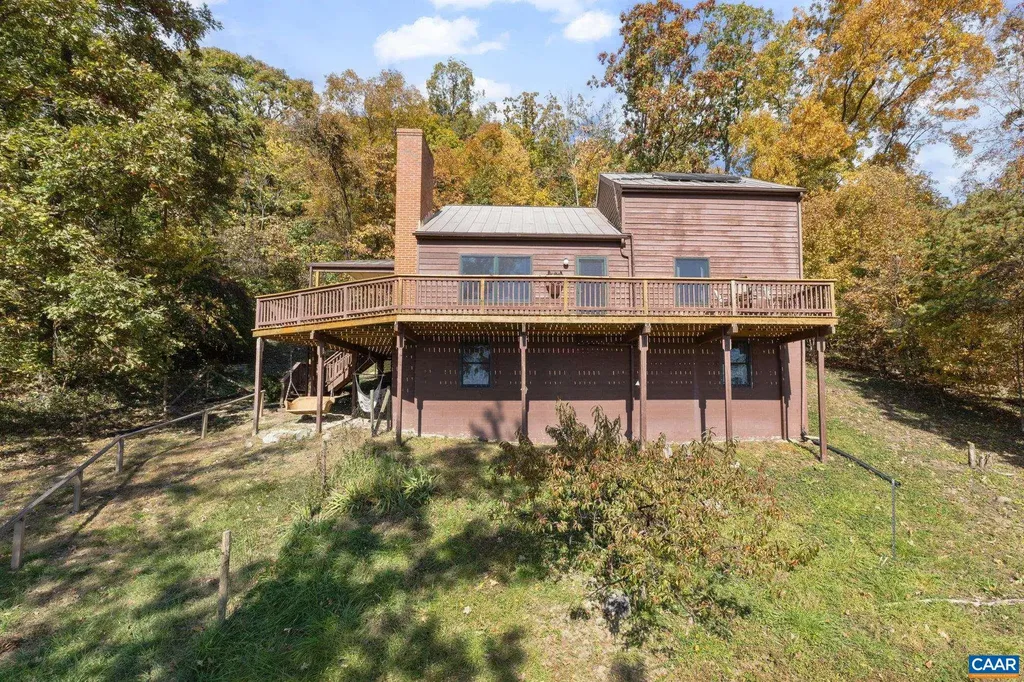 504 Farmview Road Stanardsville VA 22973