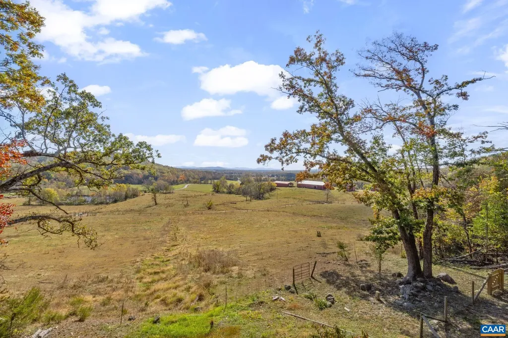 504 Farmview Road Stanardsville VA 22973