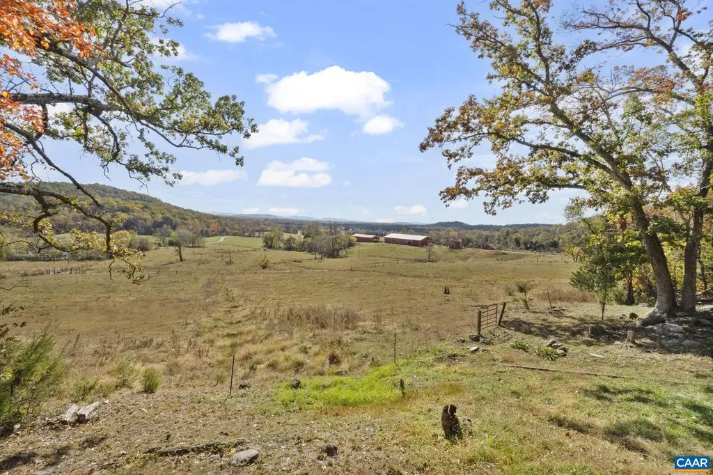 504 Farmview Road Stanardsville VA 22973