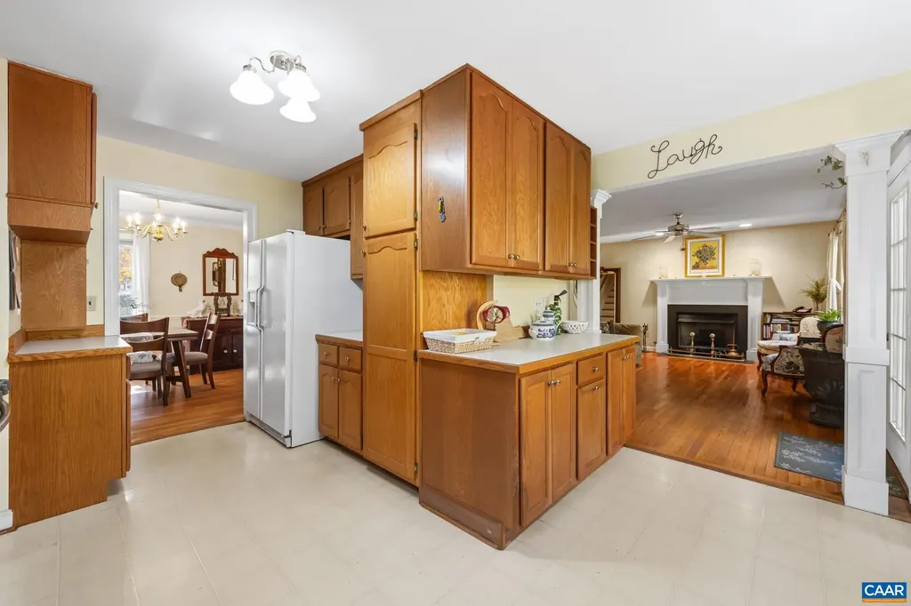 1018 Ashby Place Charlottesville VA 22901