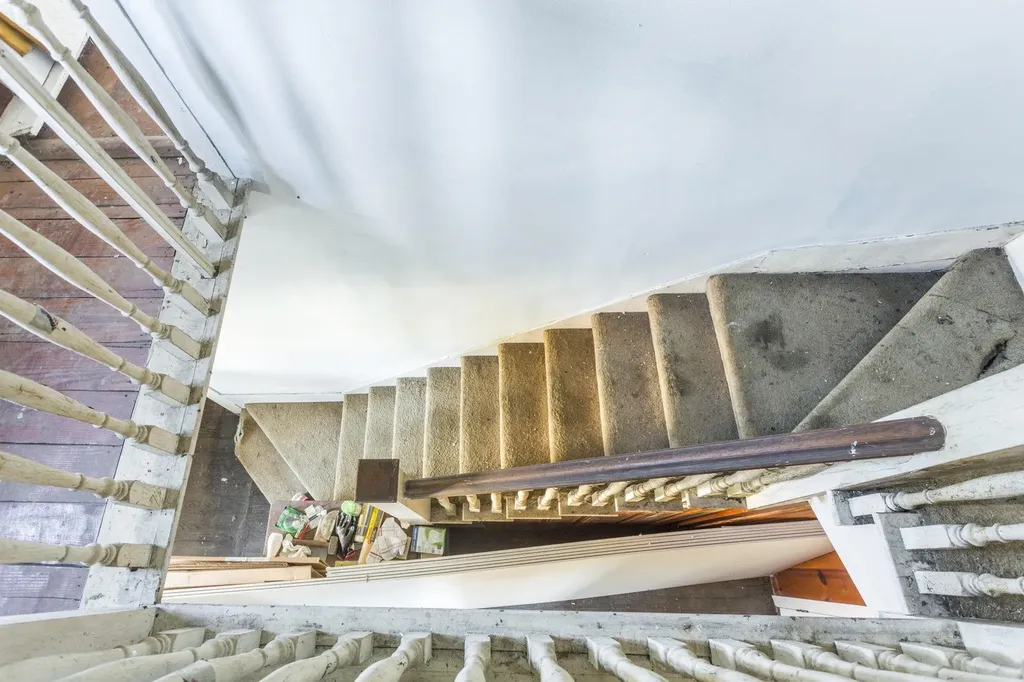 165 W Railroad Avenue Craigsville VA 24430