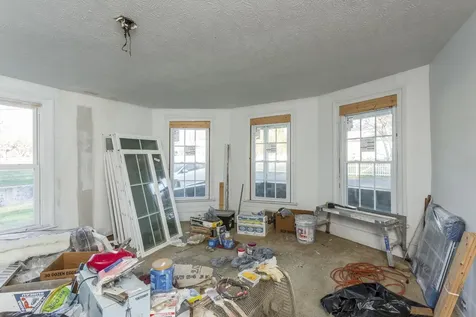 165 W Railroad Avenue Craigsville VA 24430