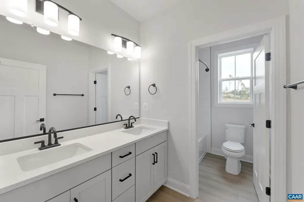 24 Sablewood Drive Charlottesville VA 22911