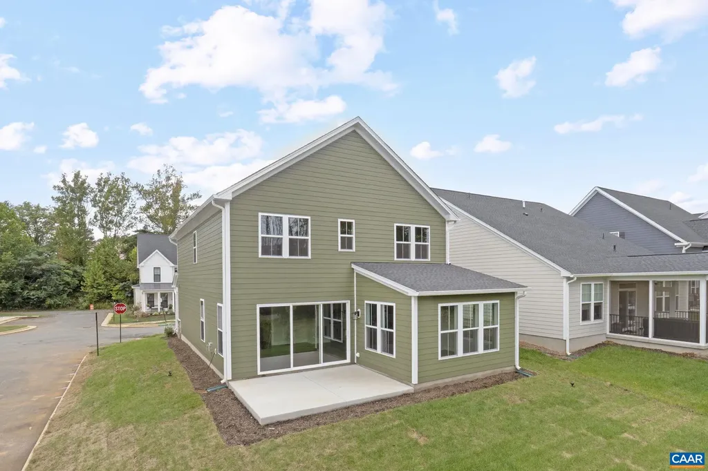 24 Sablewood Drive Charlottesville VA 22911