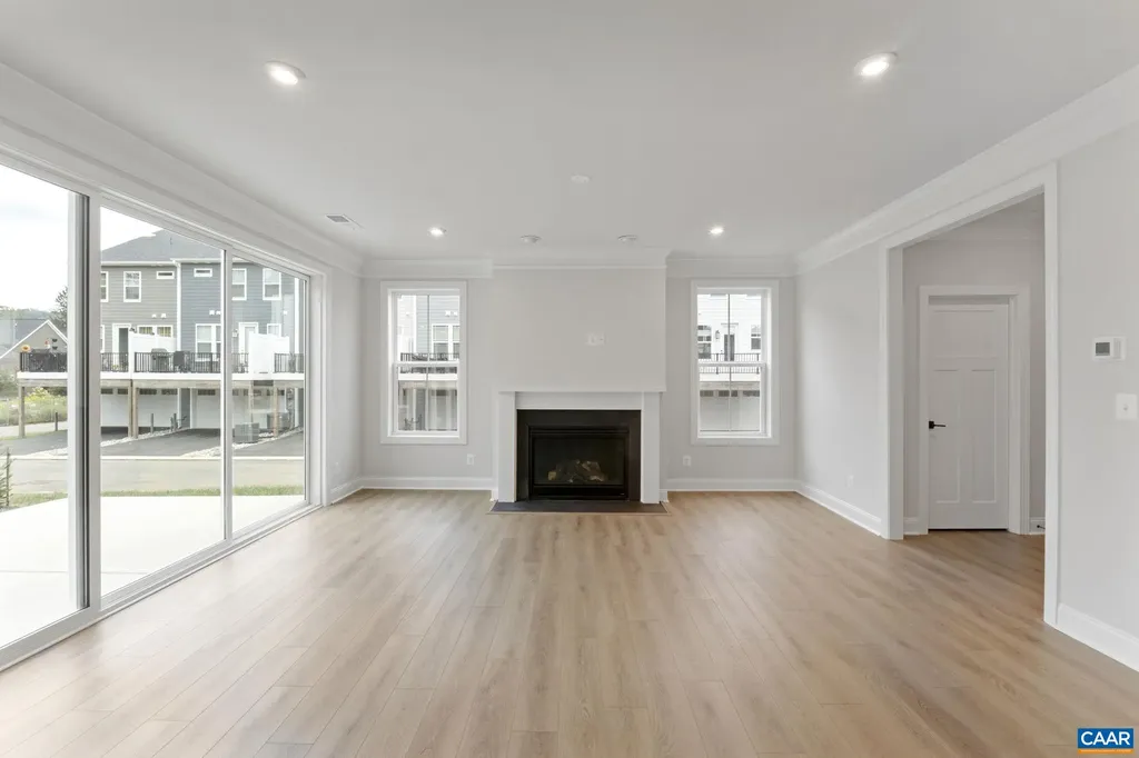 24 Sablewood Drive Charlottesville VA 22911