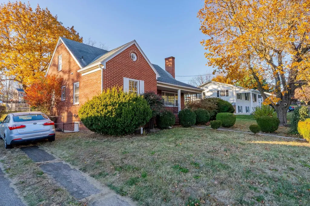 625 Willow Street N Harrisonburg VA 22802
