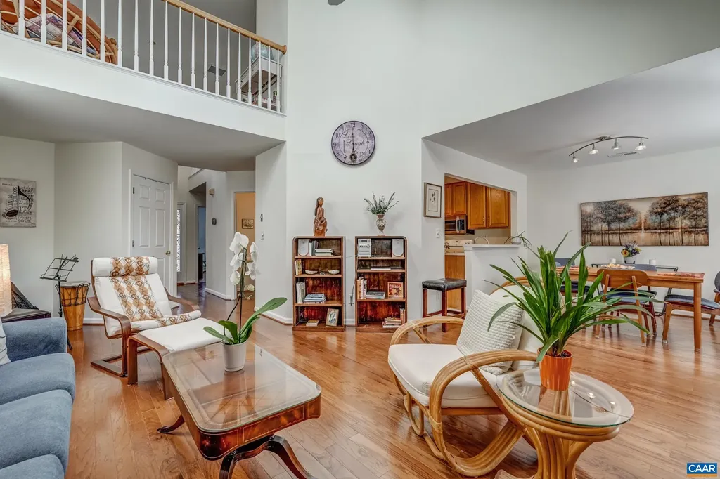 1374 Wimbledon Way Charlottesville VA 22901