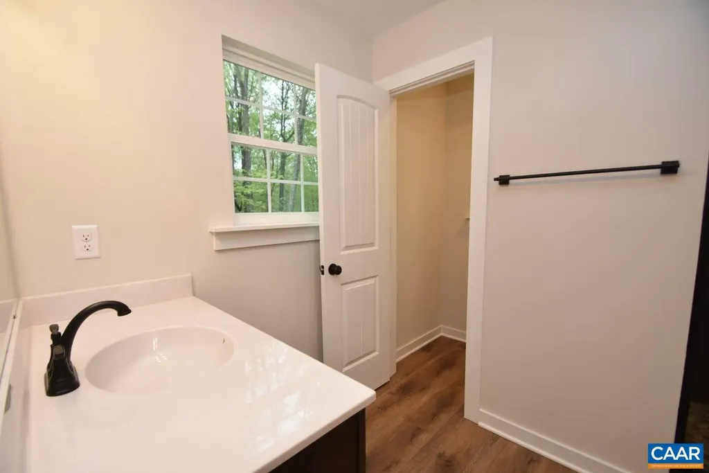 Lot 20 Hollands Road Palmyra VA 22963