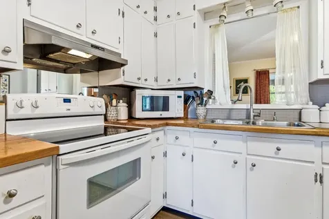 480 Mont View Lane Luray VA 22835