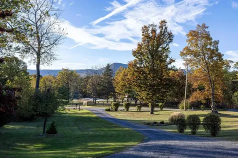 480 Mont View Lane Luray VA 22835