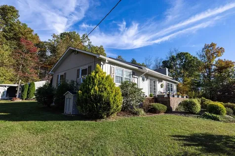 480 Mont View Lane Luray VA 22835