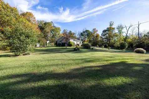 480 Mont View Lane Luray VA 22835