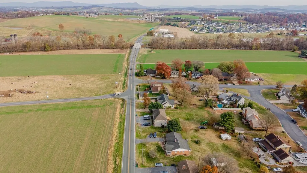 4216 Countryside Drive Bridgewater VA 22812