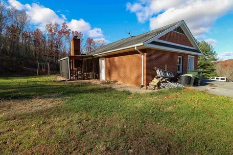 169 Calf Mountain Road Waynesboro VA 22980