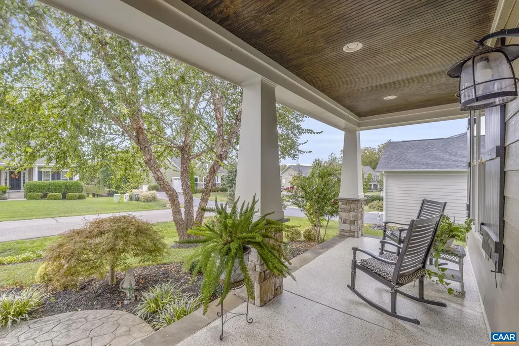 36 Highland Circle Zion Crossroads VA 22942