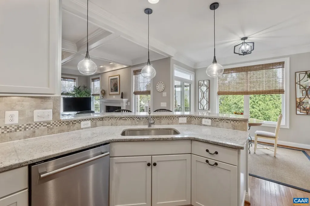 36 Highland Circle Zion Crossroads VA 22942