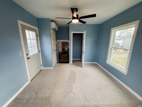 43 Niswander Road Staunton VA 24401