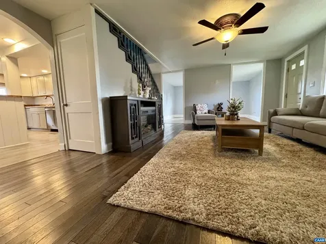 43 Niswander Road Staunton VA 24401