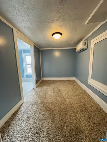 43 Niswander Road Staunton VA 24401