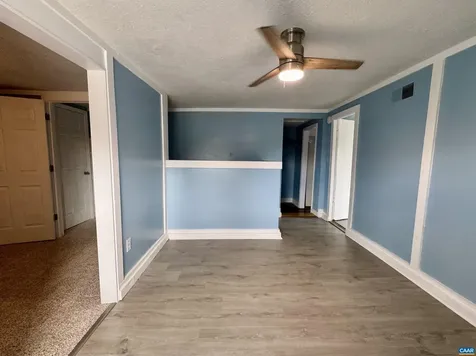 43 Niswander Road Staunton VA 24401