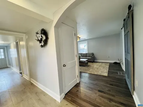 43 Niswander Road Staunton VA 24401