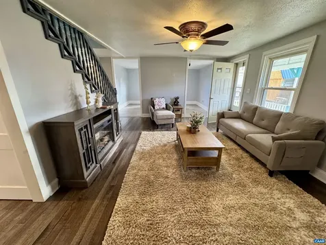 43 Niswander Road Staunton VA 24401