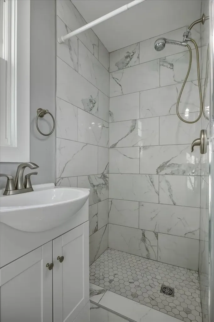 410 Bruce Street Bridgewater VA 22812