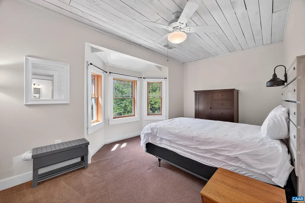 3005 Lonesome Mountain Road Charlottesville VA 22911