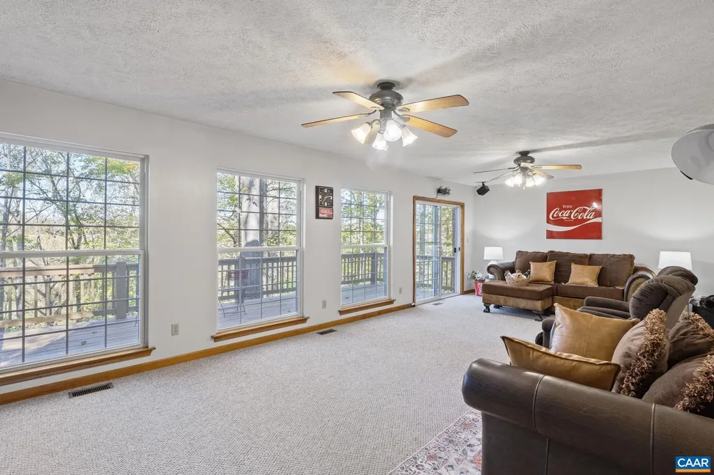 60 Chippewa Lane Palmyra VA 22963