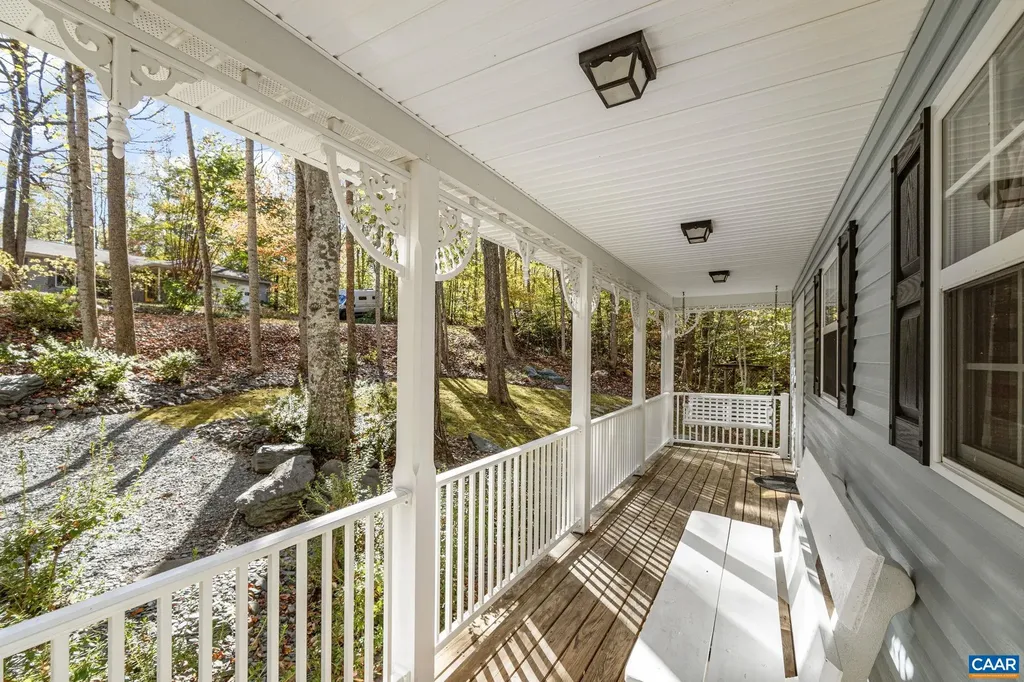 60 Chippewa Lane Palmyra VA 22963