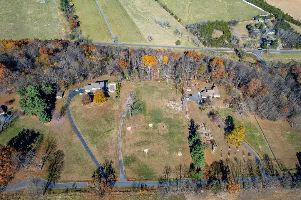Tbd Roman Ridge Road W Mount Sidney VA 24467