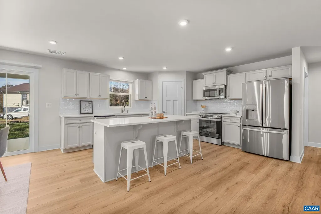 108 White Sands Boulevard Barboursville VA 22923