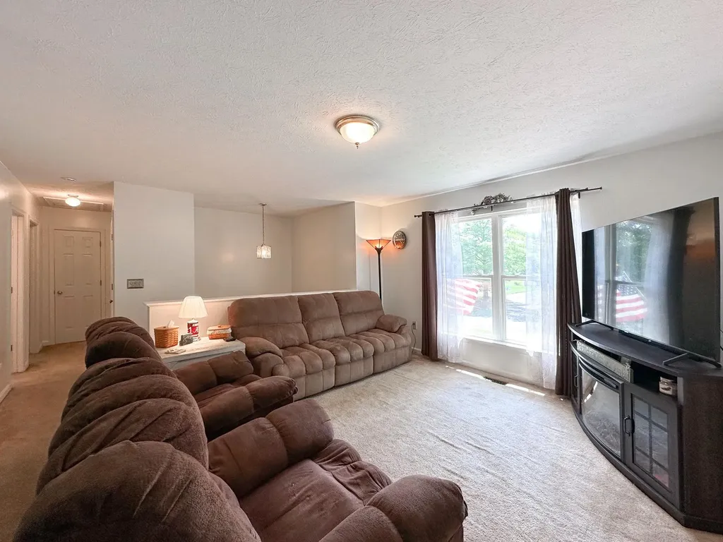 113 Brookhollow Road Craigsville VA 24430