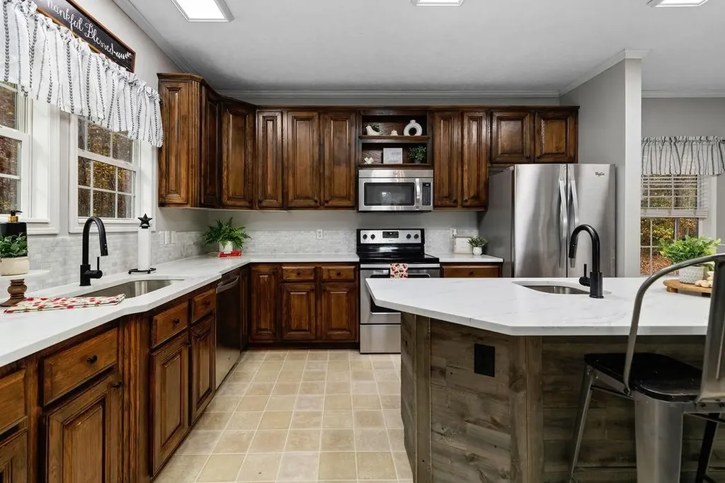 333 Bridgewater Road Bridgewater VA 22812