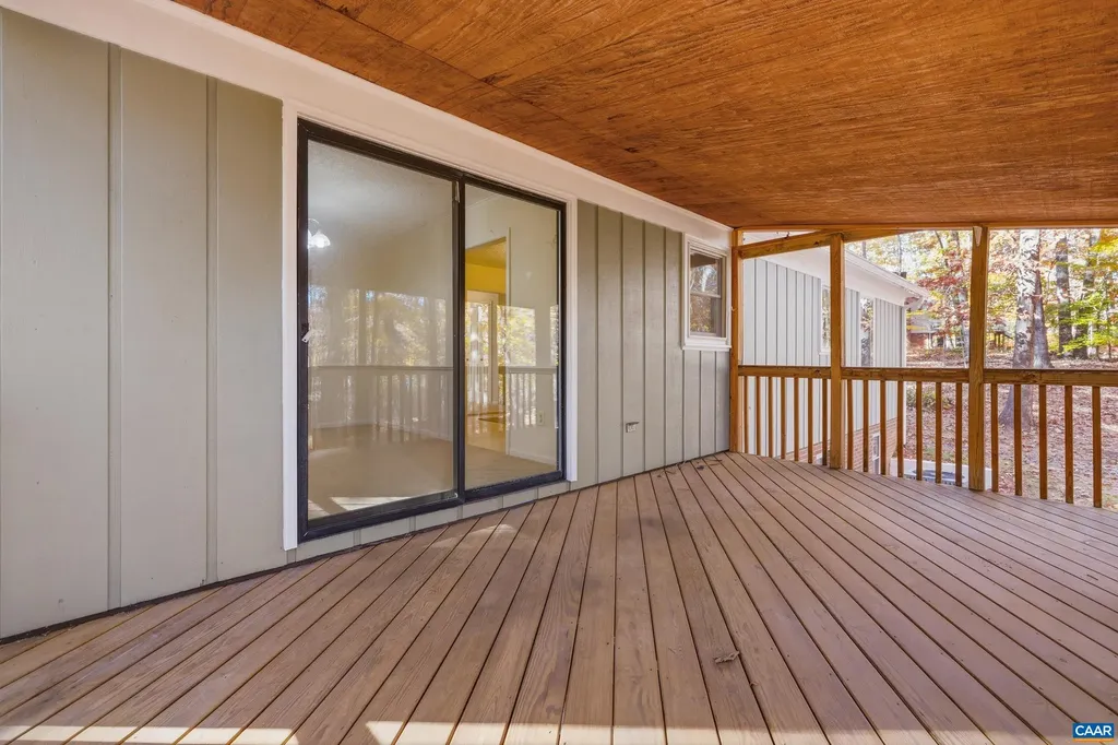 4802 Mechunk Road Keswick VA 22947