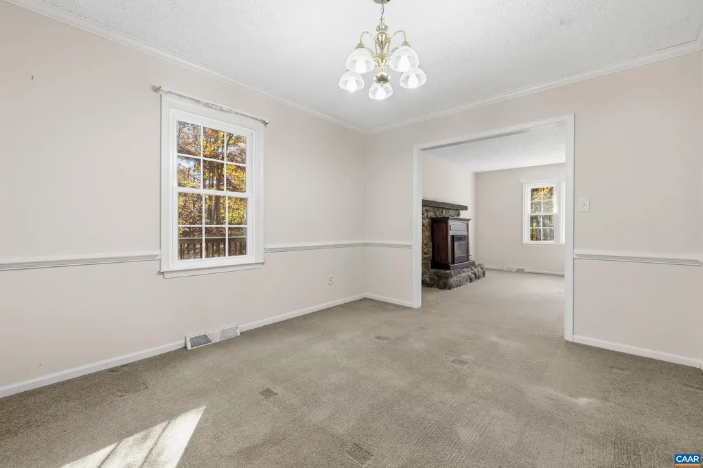 4802 Mechunk Road Keswick VA 22947