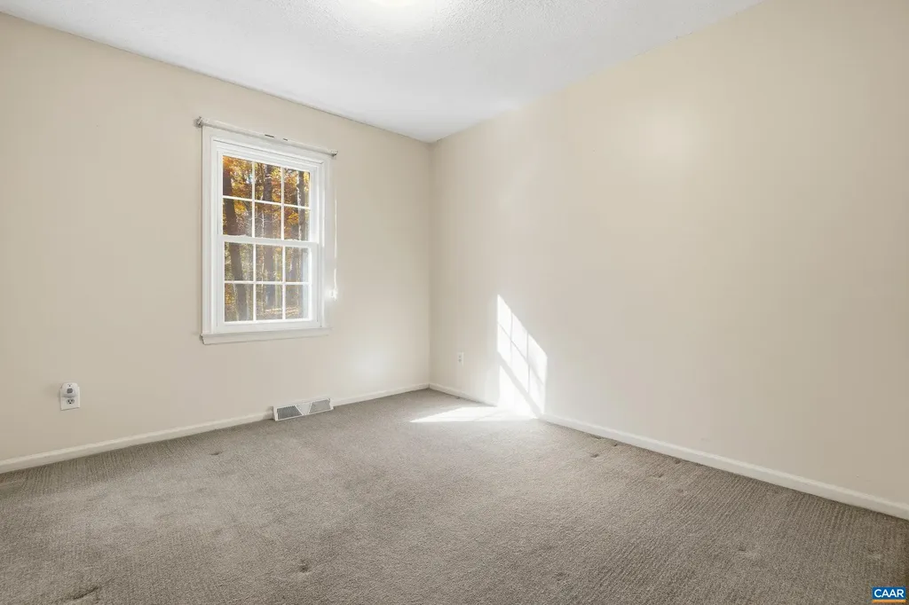 4802 Mechunk Road Keswick VA 22947