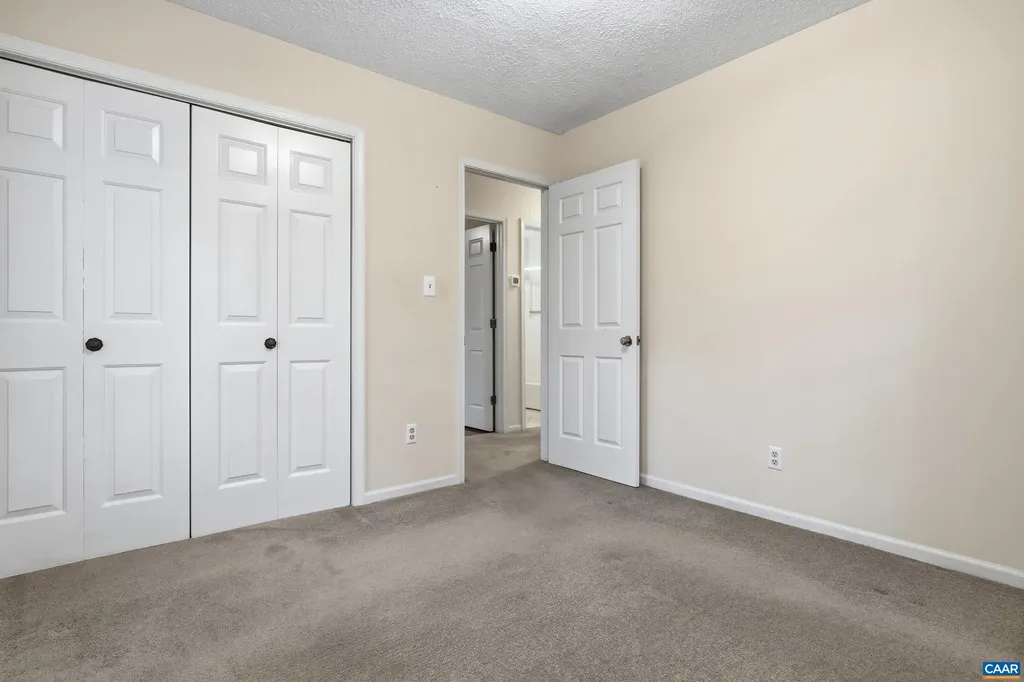 4802 Mechunk Road Keswick VA 22947