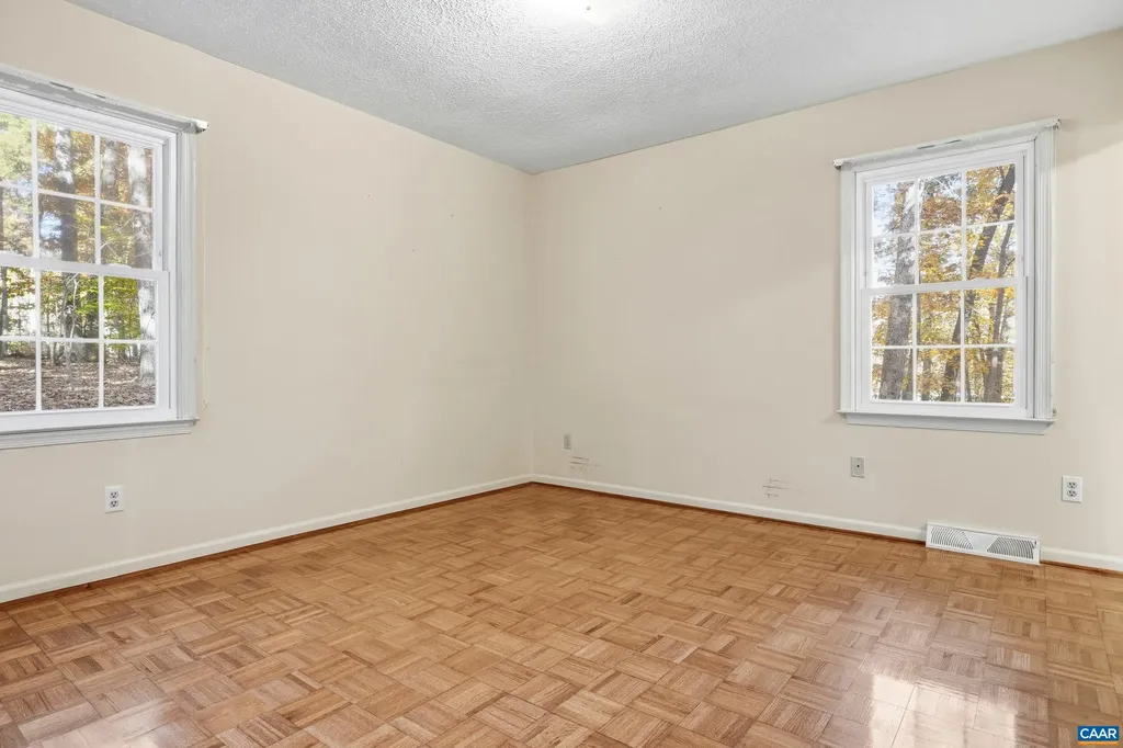 4802 Mechunk Road Keswick VA 22947