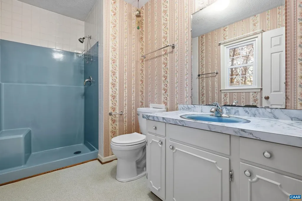 4802 Mechunk Road Keswick VA 22947