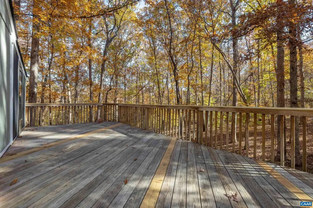 4802 Mechunk Road Keswick VA 22947