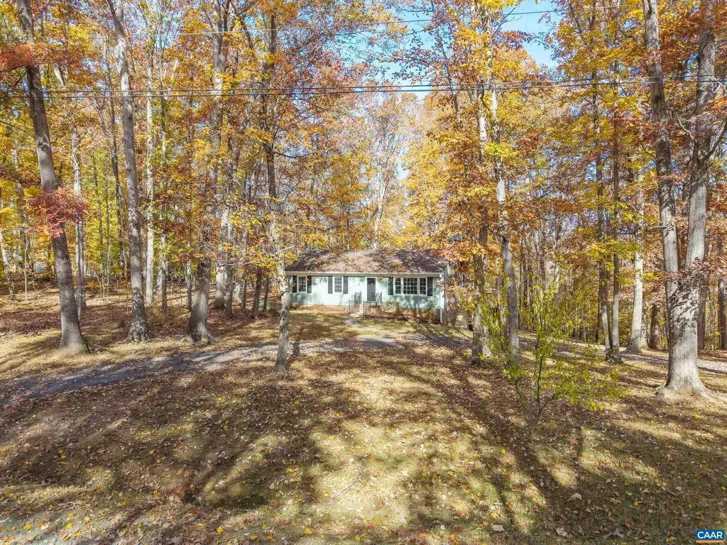 4802 Mechunk Road Keswick VA 22947