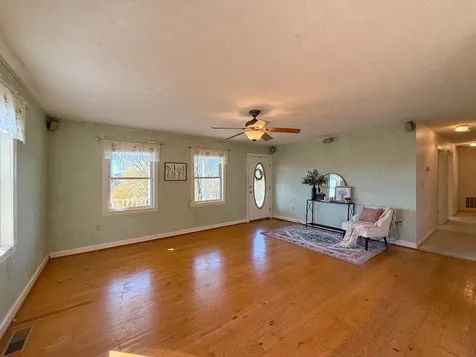 901 Powhatan Street Staunton VA 24401