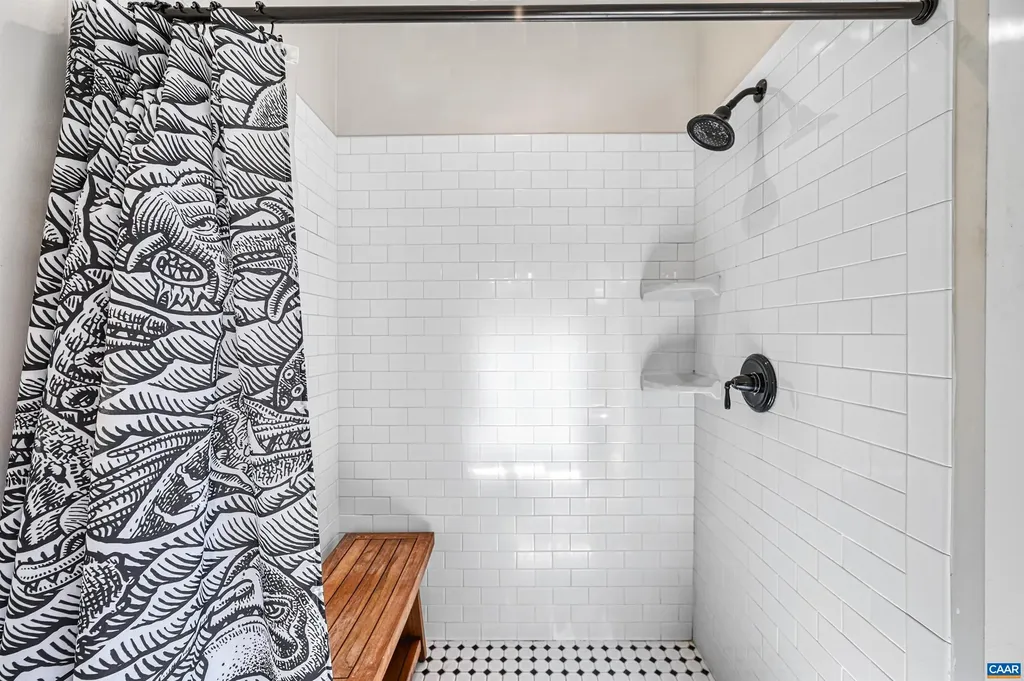 15 Wolftrap Court Bumpass VA 23024