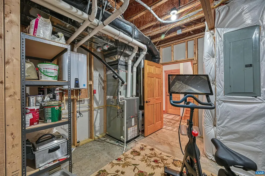 15 Wolftrap Court Bumpass VA 23024