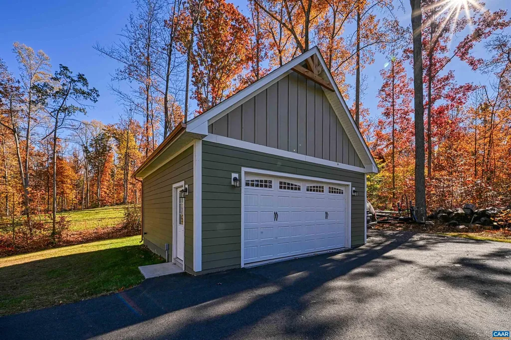 15 Wolftrap Court Bumpass VA 23024