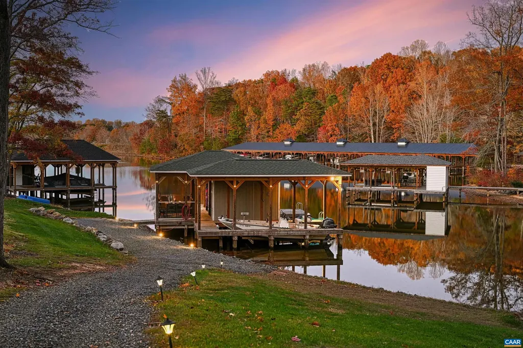 15 Wolftrap Court Bumpass VA 23024