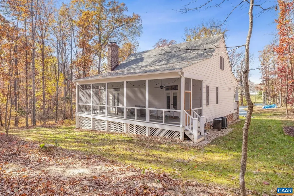 6485 Gordonsville Road Keswick VA 22947